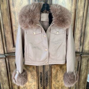 🔥🔥🔥New with tags! Chic women brown eco Leather Jacket with faux Fur Trim M